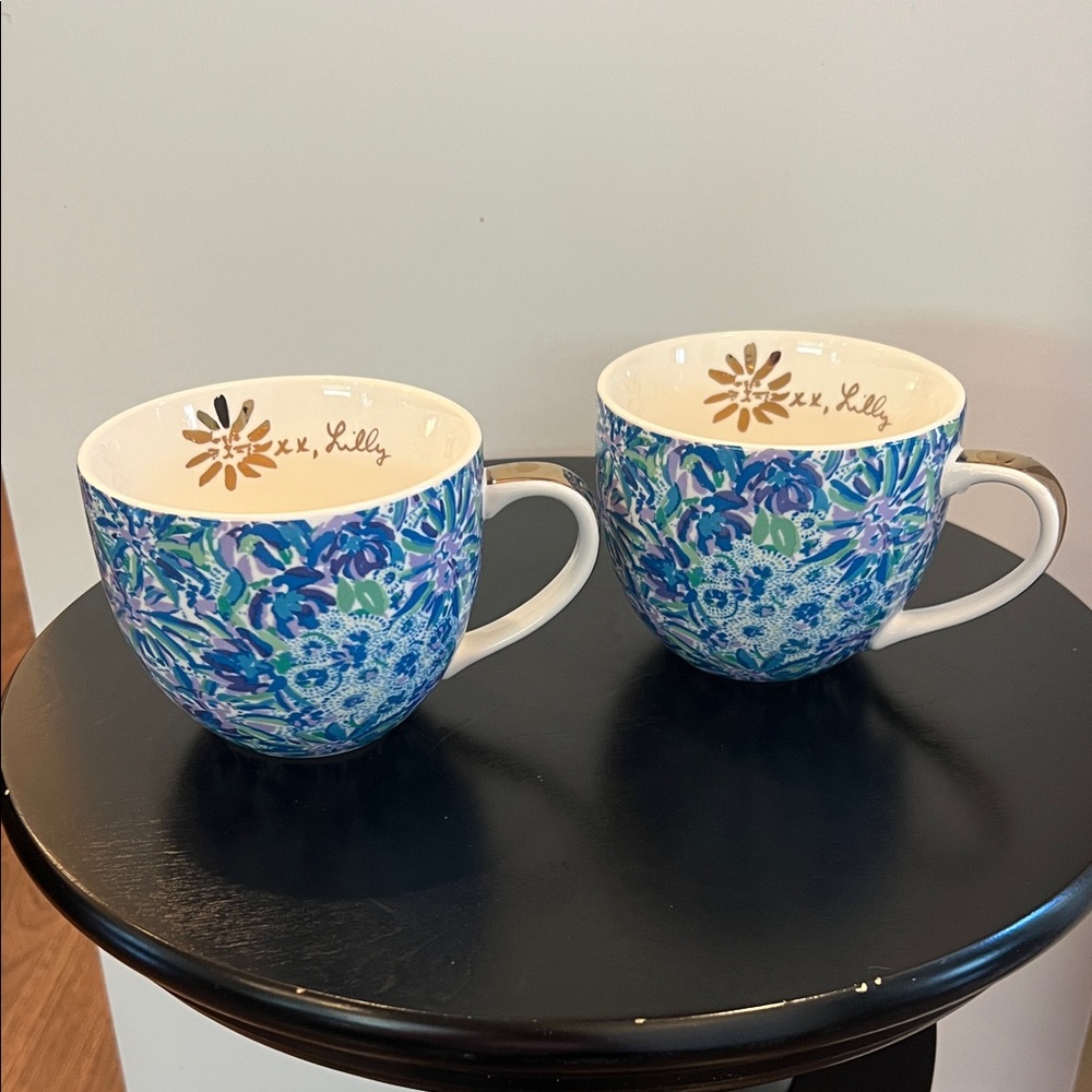 Pair of Lilly Pulitzer Vibrant Blue and Green Mugs